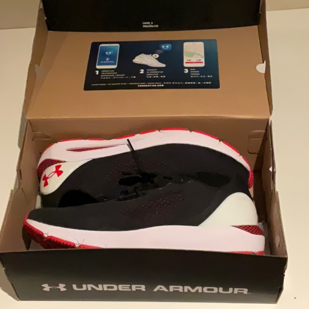 NEW Under Armour Sonic 5 - UMD Edition